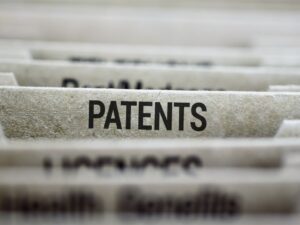 Federal Circuit Rules on Two-Way Test, Time-Barred Patent Claims