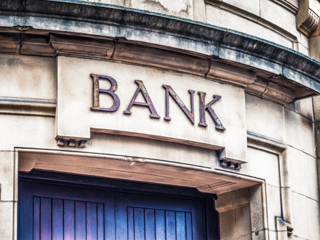 Office of the Comptroller of the Currency Guidance and Rulemakings Aim to Streamline Bank Oversight