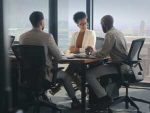 Legal Department Models: Centralized, Embedded, or Hybrid?