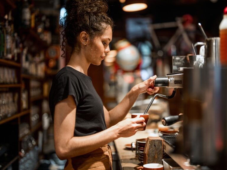 Starbucks Dress Code Dispute Sparks Multi-state Legal Claims