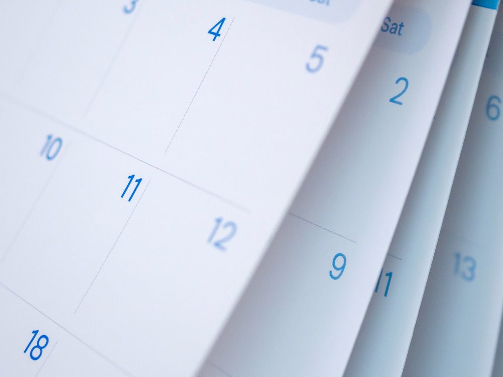 How to Implement a Successful, Compliant Four-Day Workweek